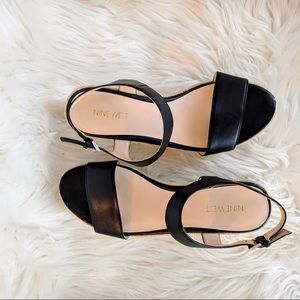Espadrille sandals